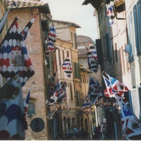 La Casa In Camollia Apartment Siena Exterior photo